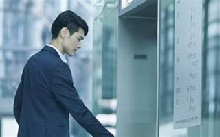 梦到坐电梯(梦到坐电梯上楼什么意思)
